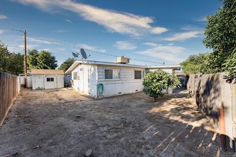 60 Olympic Ct, Tulare, CA 93274 photo 9