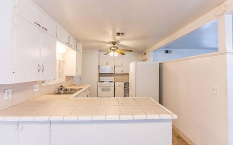 60 Olympic Ct, Tulare, CA 93274 photo 16