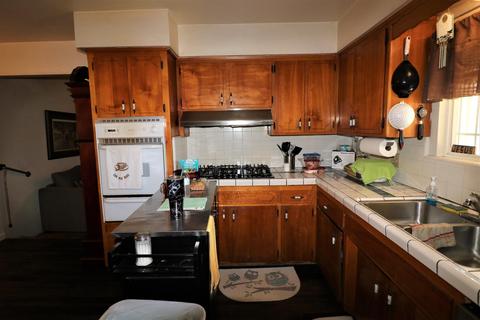 3136 E Duran Ave, Visalia, CA 93292 photo 11