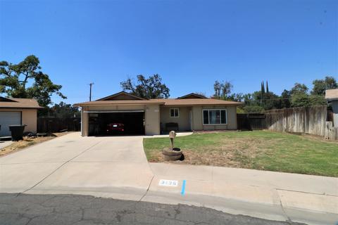 3136 E Duran Ave, Visalia, CA 93292 photo 1