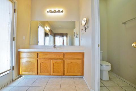 872 Apple Ave, Lemoore, CA 93245 photo 44
