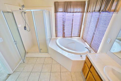 872 Apple Ave, Lemoore, CA 93245 photo 47