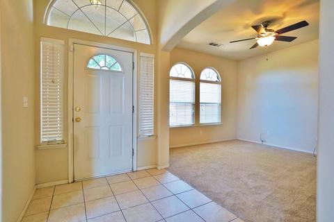 872 Apple Ave, Lemoore, CA 93245 photo 7