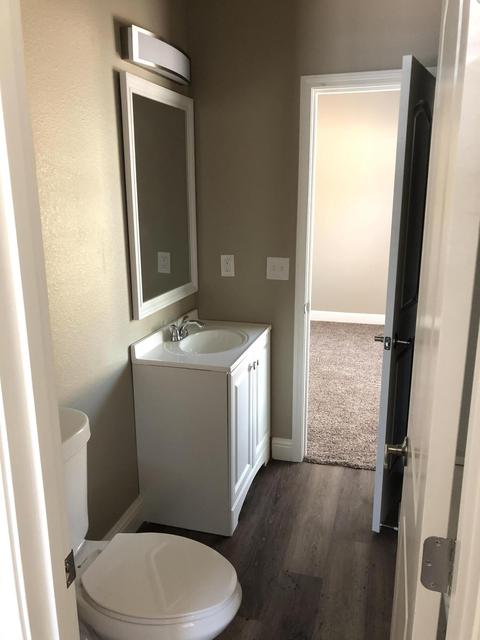 1372 E Park Way, Dinuba, CA 93618 photo 8