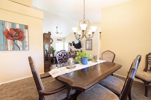 1343 E Laura Ct, Visalia, CA 93292 photo 10