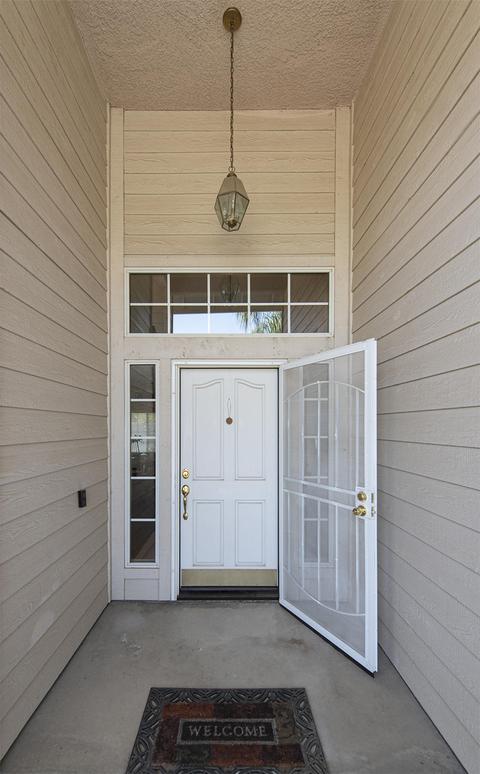 1343 E Laura Ct, Visalia, CA 93292 photo 5