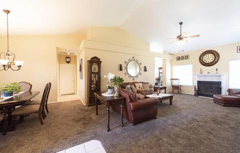 1343 E Laura Ct, Visalia, CA 93292 photo 7