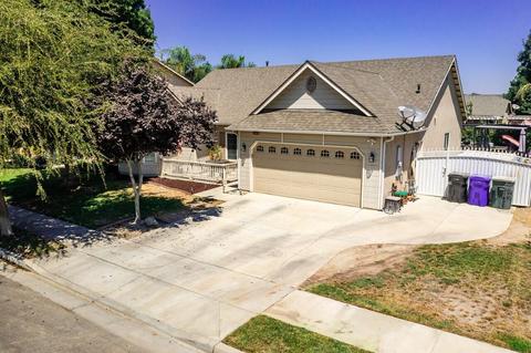 1010 Prosperity Dr, Lemoore, CA 93245 photo 2