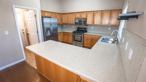 763 Quince Ave, Lemoore, CA 93245 photo 5
