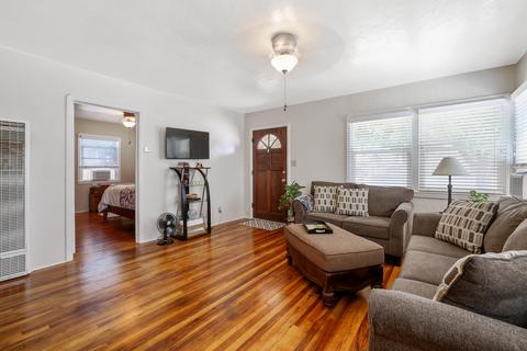 210 Waldo Ave, Exeter, CA 93221 photo 9