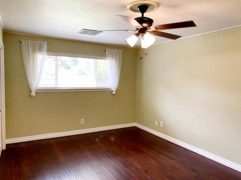 934 W Feemster Ave, Visalia, CA 93277 photo 18