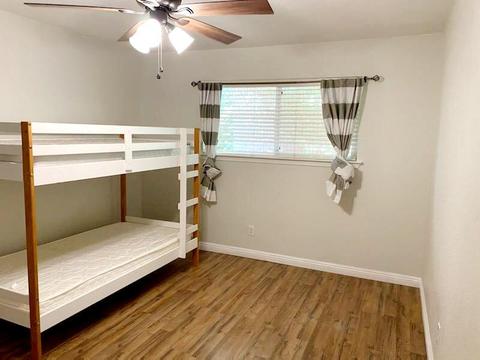 934 W Feemster Ave, Visalia, CA 93277 photo 21