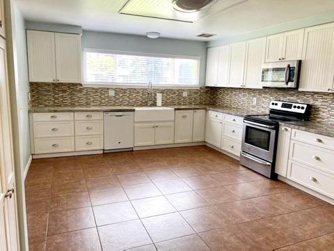 934 W Feemster Ave, Visalia, CA 93277 photo 5