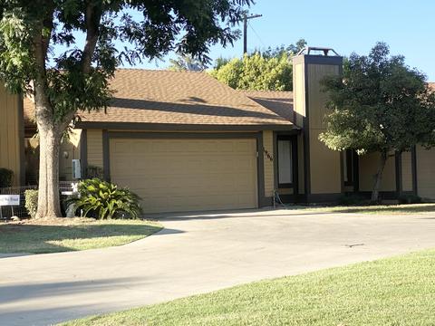 1966 E Harold Ave, Visalia, CA 93292 photo 1