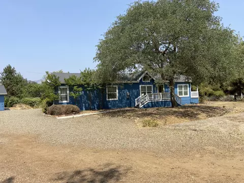 40844 Ferndale Dr, Three Rivers, CA 93271 photo 2