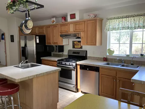 40844 Ferndale Dr, Three Rivers, CA 93271 photo 14