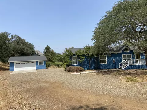 40844 Ferndale Dr, Three Rivers, CA 93271 photo 4