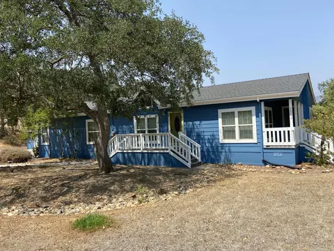 40844 Ferndale Dr, Three Rivers, CA 93271 photo 1