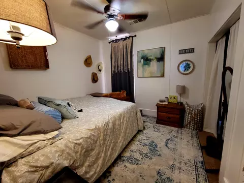 214 E Myrtle St, Hanford, CA 93230 photo 9