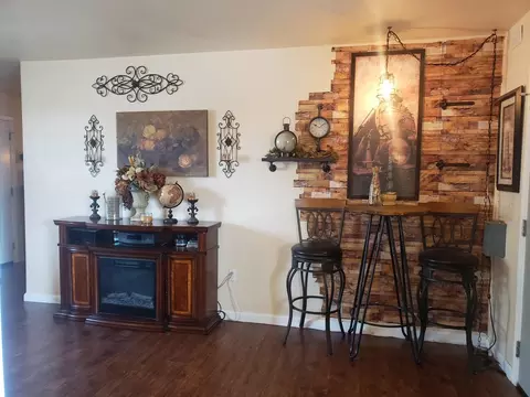214 E Myrtle St, Hanford, CA 93230 photo 22