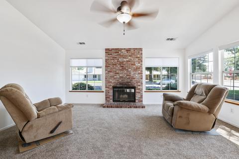 600 Hannah Ave, Exeter, CA 93221 photo 8