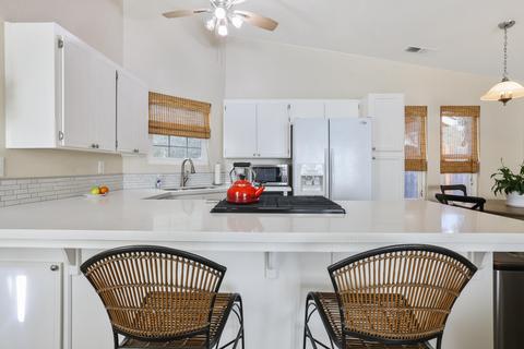 1530 E Sunnyview Ave, Visalia, CA 93292 photo 8