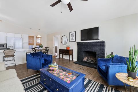 1530 E Sunnyview Ave, Visalia, CA 93292 photo 14