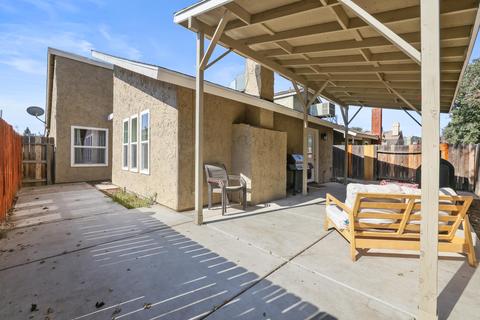 1530 E Sunnyview Ave, Visalia, CA 93292 photo 26