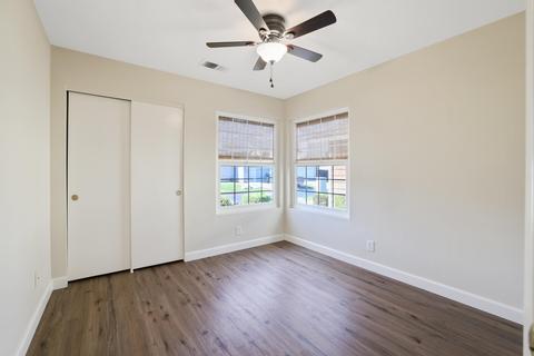 1530 E Sunnyview Ave, Visalia, CA 93292 photo 24