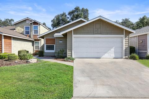 1530 E Sunnyview Ave, Visalia, CA 93292 photo 1