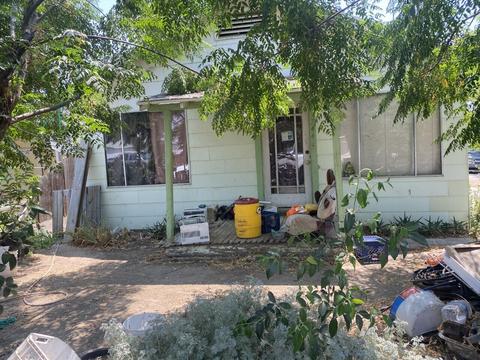 740 E Whitney St, Avenal, CA 93204 photo 2