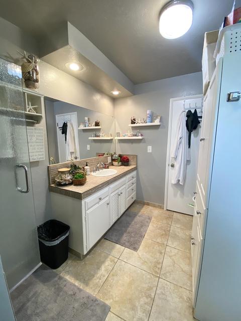 695 N Bates Ave, Dinuba, CA 93618 photo 8