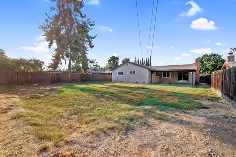 807 E Kaweah Ave, Visalia, CA 93292 photo 21