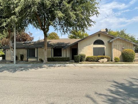 1901 E Vine Ave, Visalia, CA 93292 photo 1