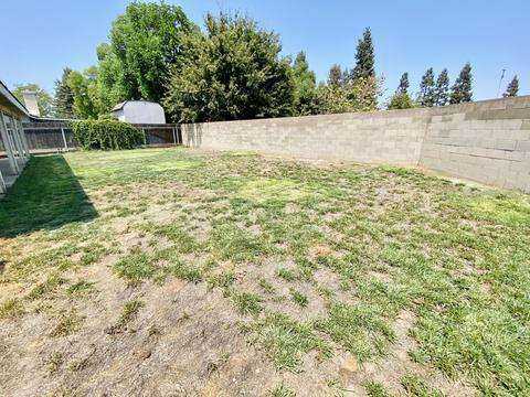 4230 E Iris Ave, Visalia, CA 93292 photo 21