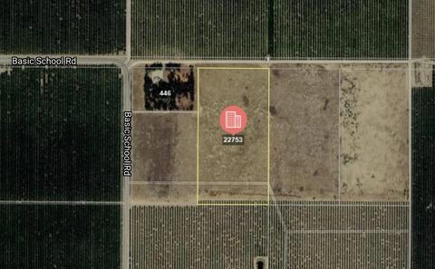 22753 Gardner Field Rd, Taft, CA 93268 photo 2