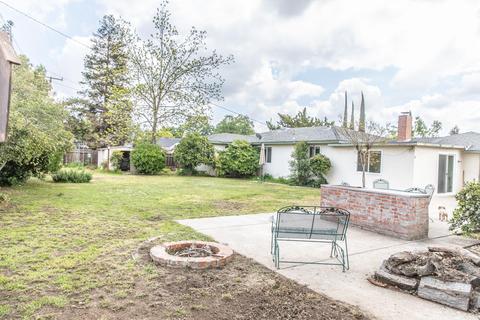242 E Colonial Cir, Tulare, CA 93274 photo 26