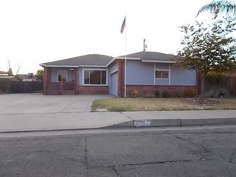 2947 E St, Selma, CA 93662 photo 1