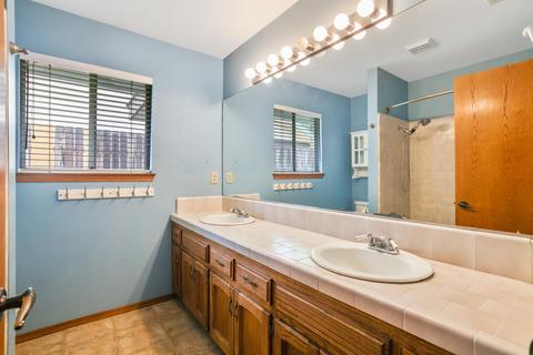 3042 E Race Ave, Visalia, CA 93292 photo 23