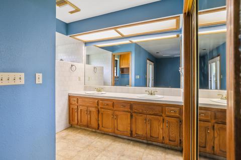 3042 E Race Ave, Visalia, CA 93292 photo 27