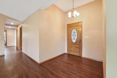 3042 E Race Ave, Visalia, CA 93292 photo 7