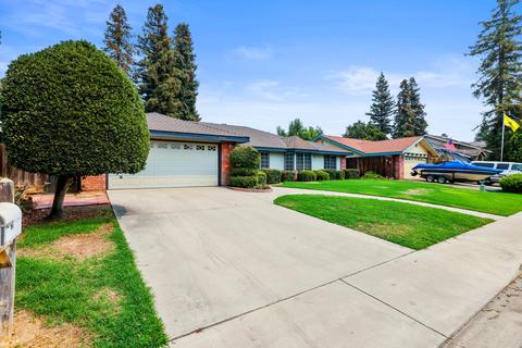 3042 E Race Ave, Visalia, CA 93292 photo 1
