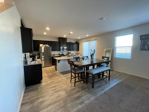 532 S Elverta St, Visalia, CA 93292 photo 8