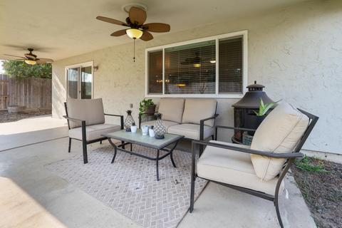 1127 W Cherry Ct, Visalia, CA 93277 photo 39