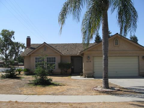 1649 E Prospect Ave, Visalia, CA 93292 photo 4