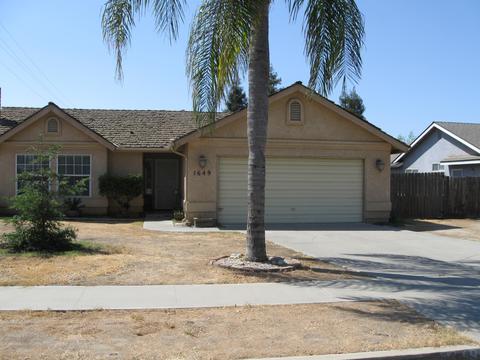 1649 E Prospect Ave, Visalia, CA 93292 photo 3