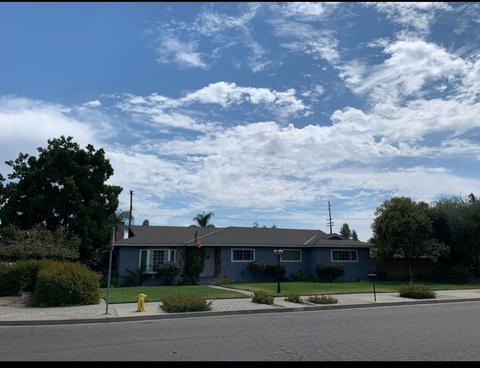 327 E Gannon Dr, Tulare, CA 93274 photo 1