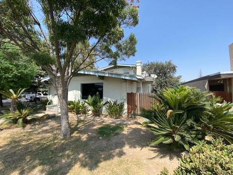 1177 El Monte Way, Dinuba, CA 93618 photo 2