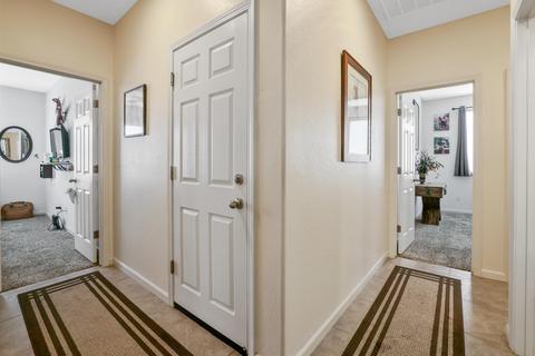 3942 Evergreen Ave, Visalia, CA 93292 photo 13