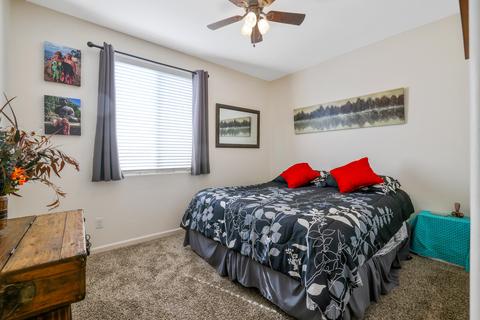 3942 Evergreen Ave, Visalia, CA 93292 photo 18